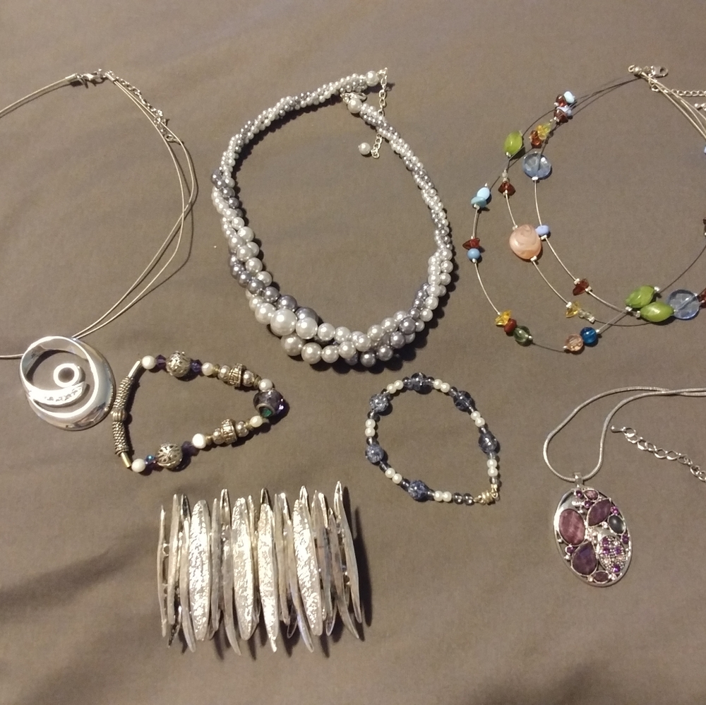 Lot of Silver Tone Jewelry